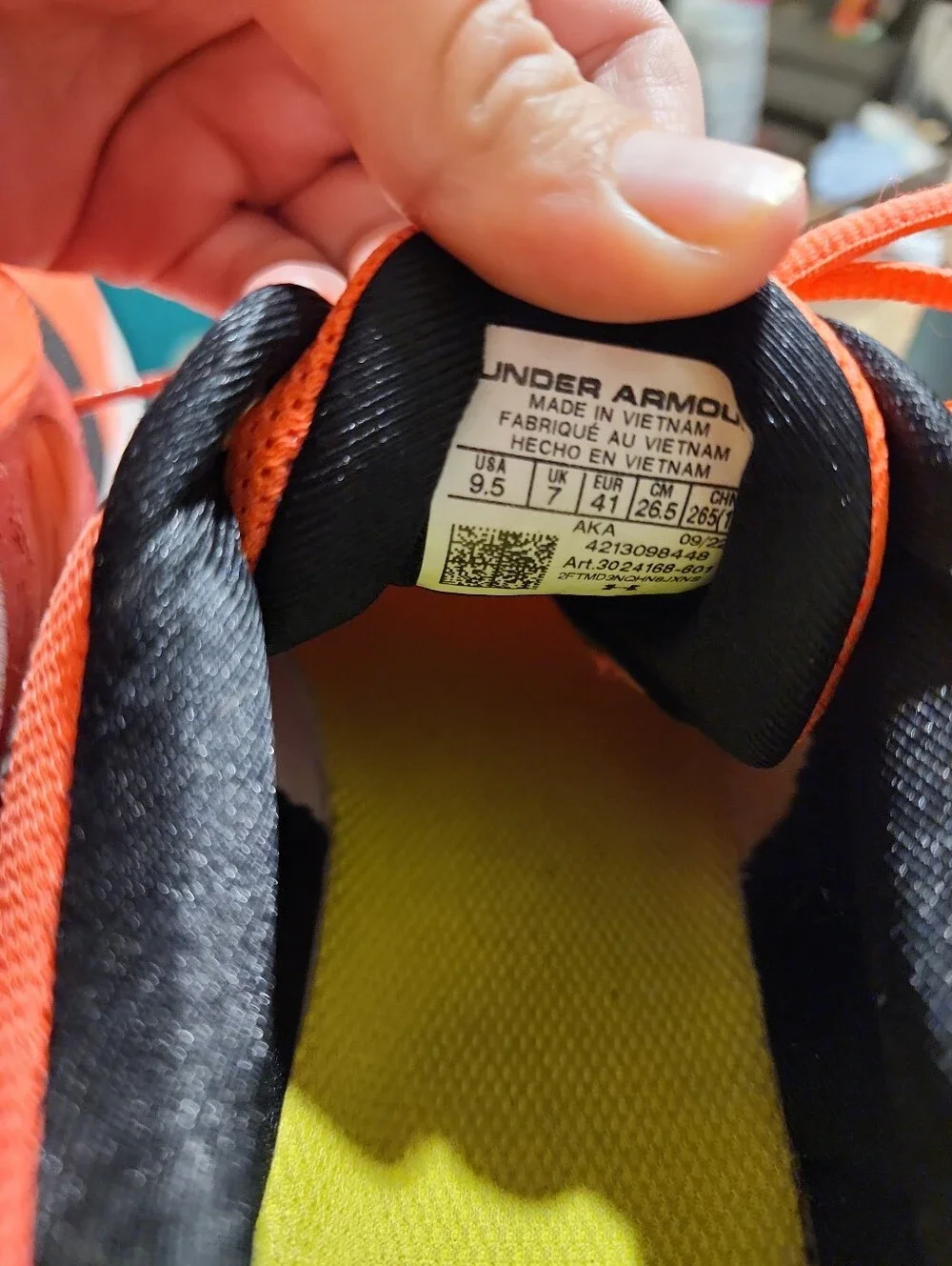 Under Armour Charged Bliss Sportstyle Athletic Sneakers Pink Coral Size 9.5 Wome